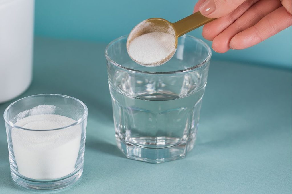 Salt-Water-Mouth-Rinse-Good-for-Teeth-and-Gums